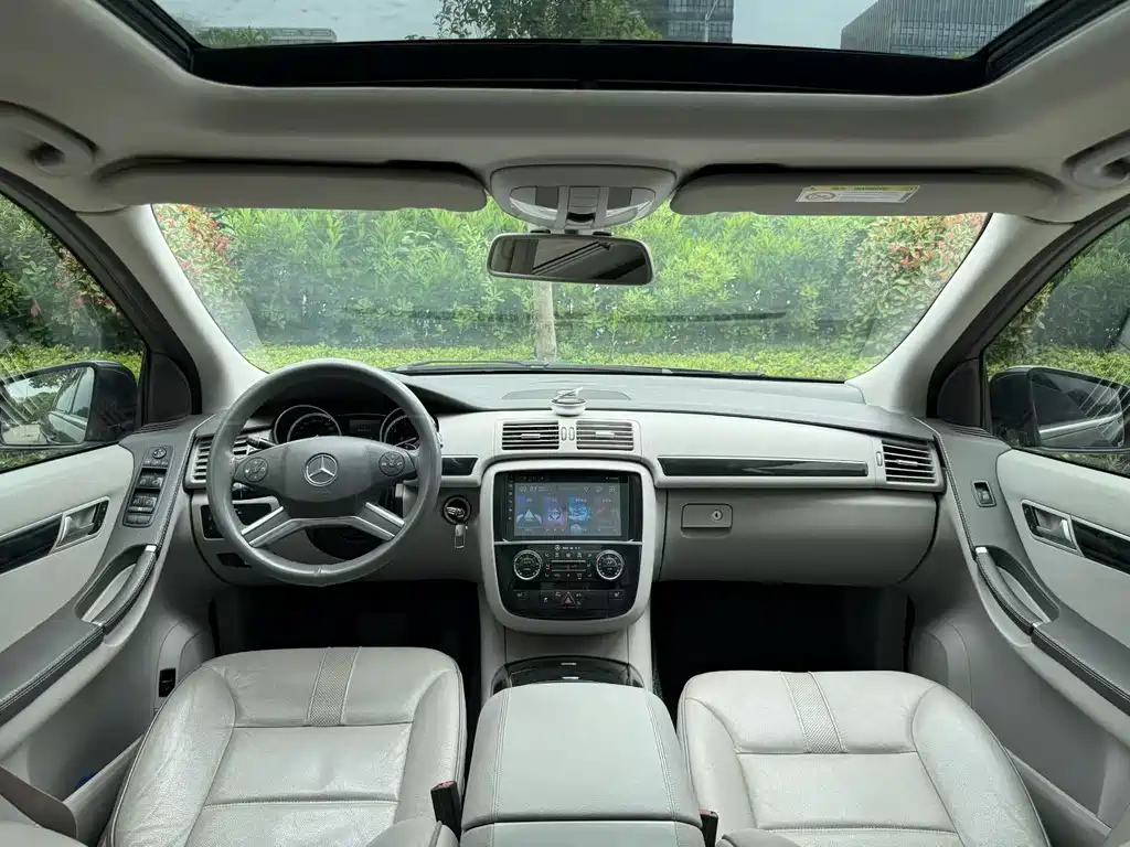 Mercedes-Benz R-Class 2018 — фото 8