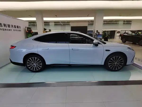 Geely Galaxy Starshine 8 2026