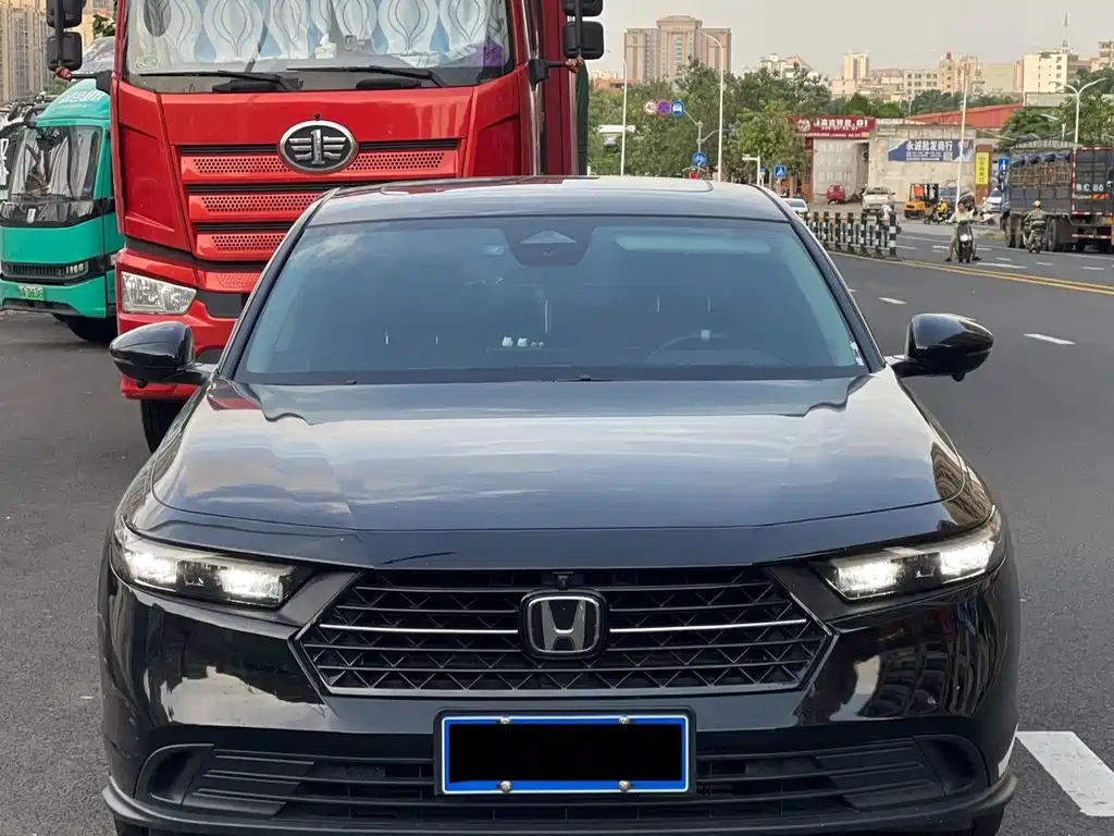 Honda Accord 2023 — фото 2