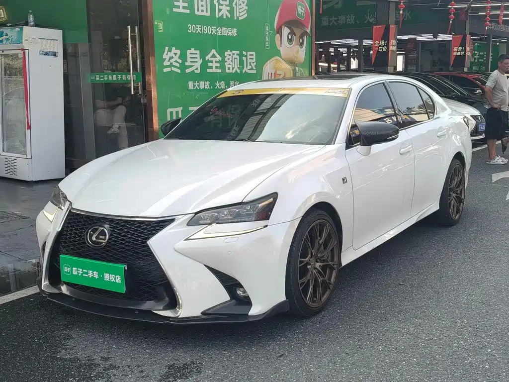 Lexus GS 2017 — фото 1