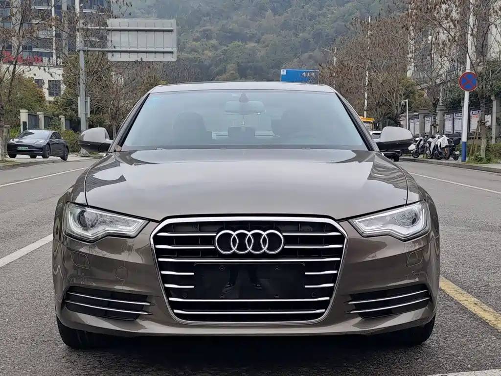 Audi A6L 2013 — фото 8
