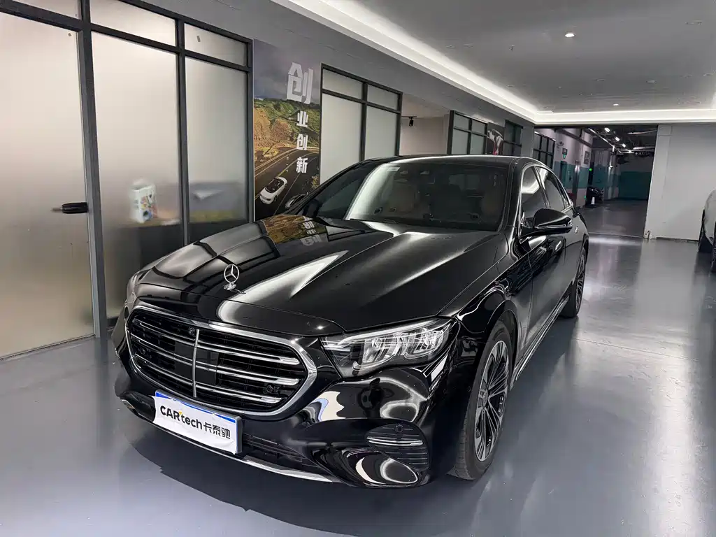 Mercedes-Benz E-Class 2025
