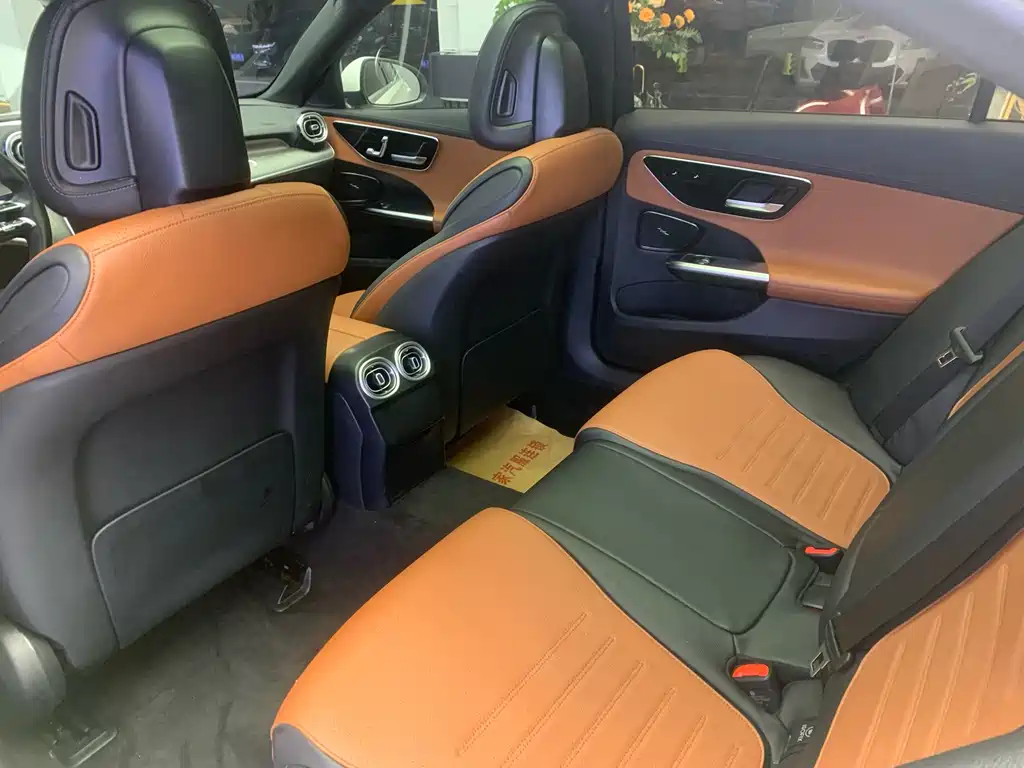 Mercedes-Benz C-Class 2021