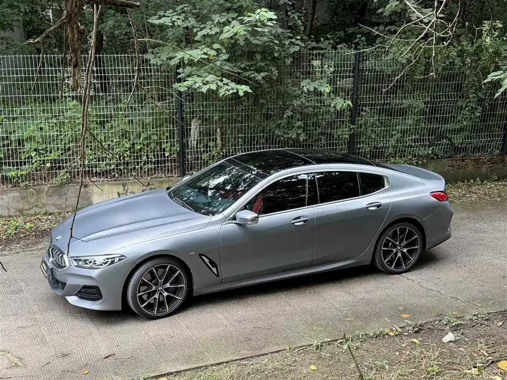 BMW 8 Series 2024