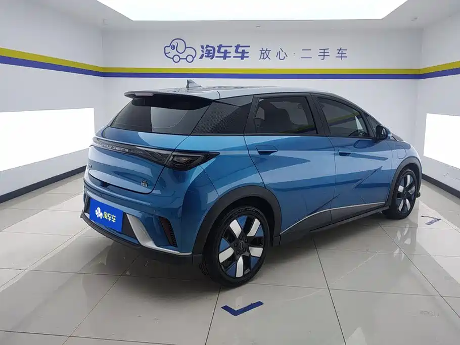BYD Dolphin 2022