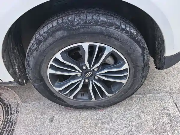 Geely Vision X6 2017