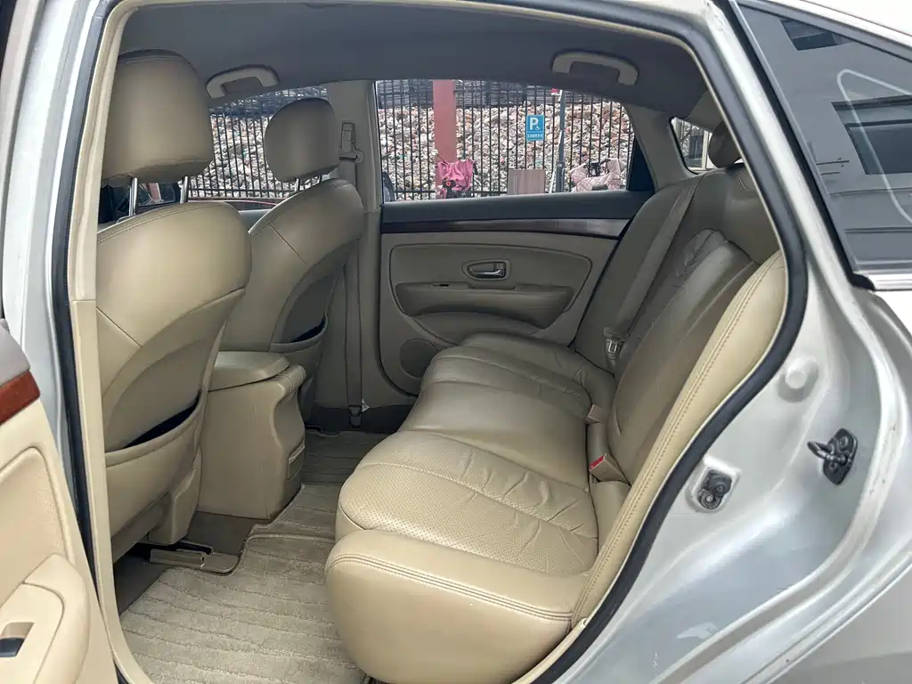 Nissan Sylphy 2012 — фото 15