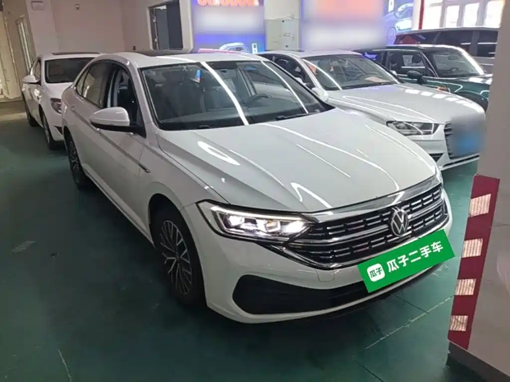 Volkswagen Sagitar 2024