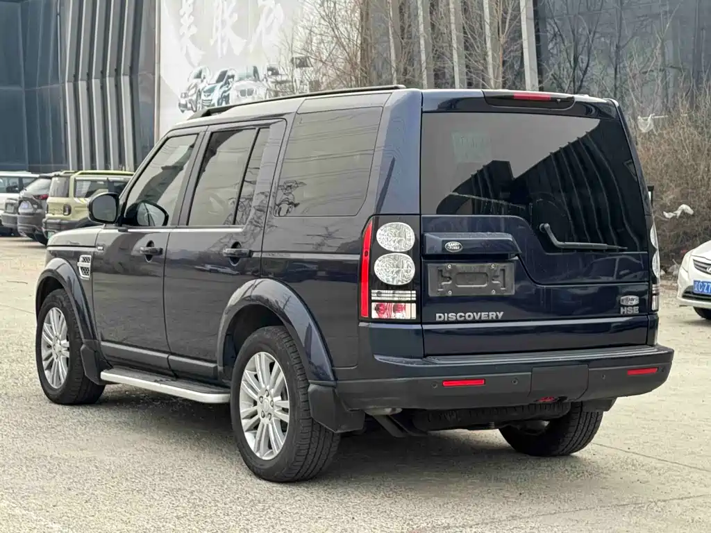Land Rover Discovery 2015 — фото 4