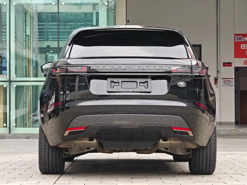 Land Rover Velar 2023 — фото 14