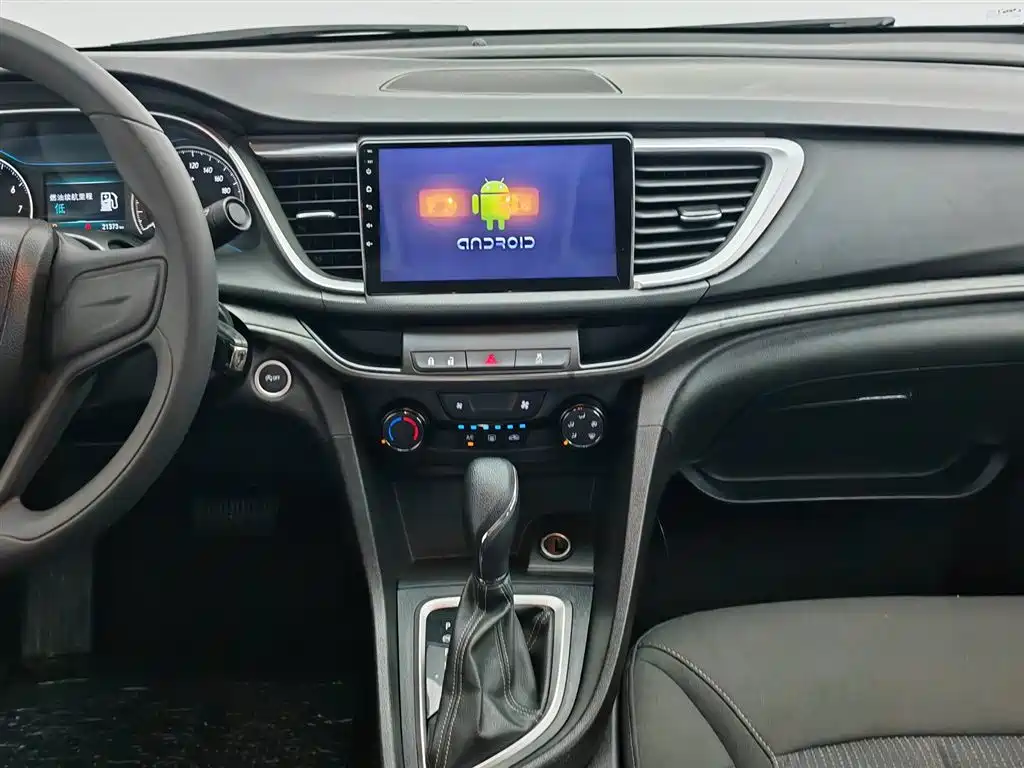 Buick Excelle 2021 — фото 12