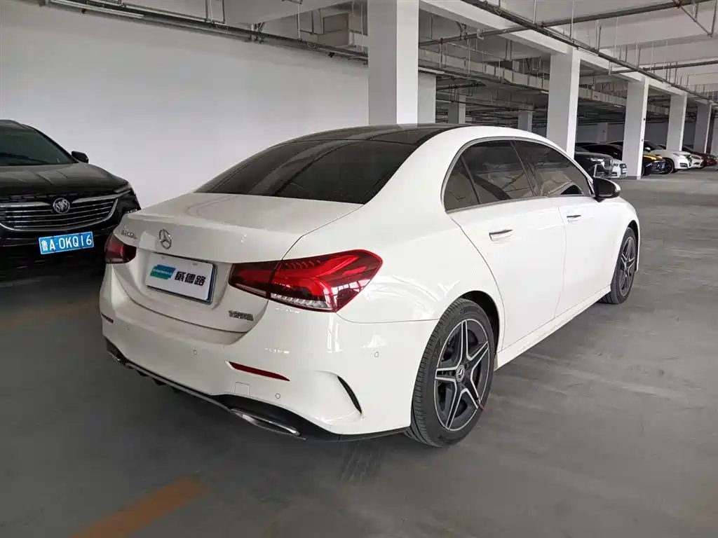 Mercedes-Benz A-Class 2019 — фото 6