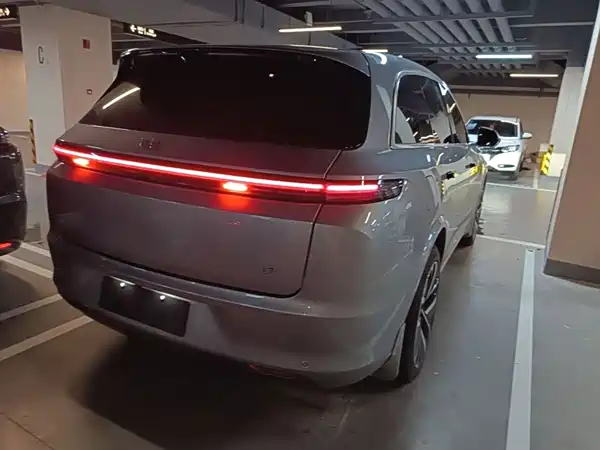 Li Auto L7 2023