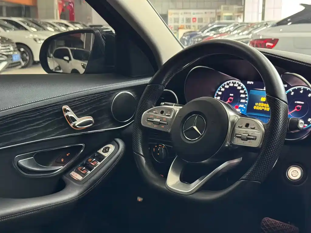 Mercedes-Benz C-Class 2021 — фото 11