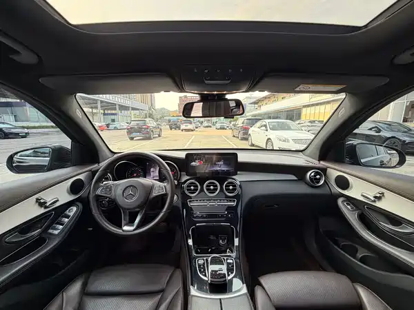 Mercedes-Benz GLC 2019