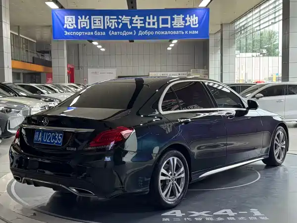 Mercedes-Benz C-Class 2021