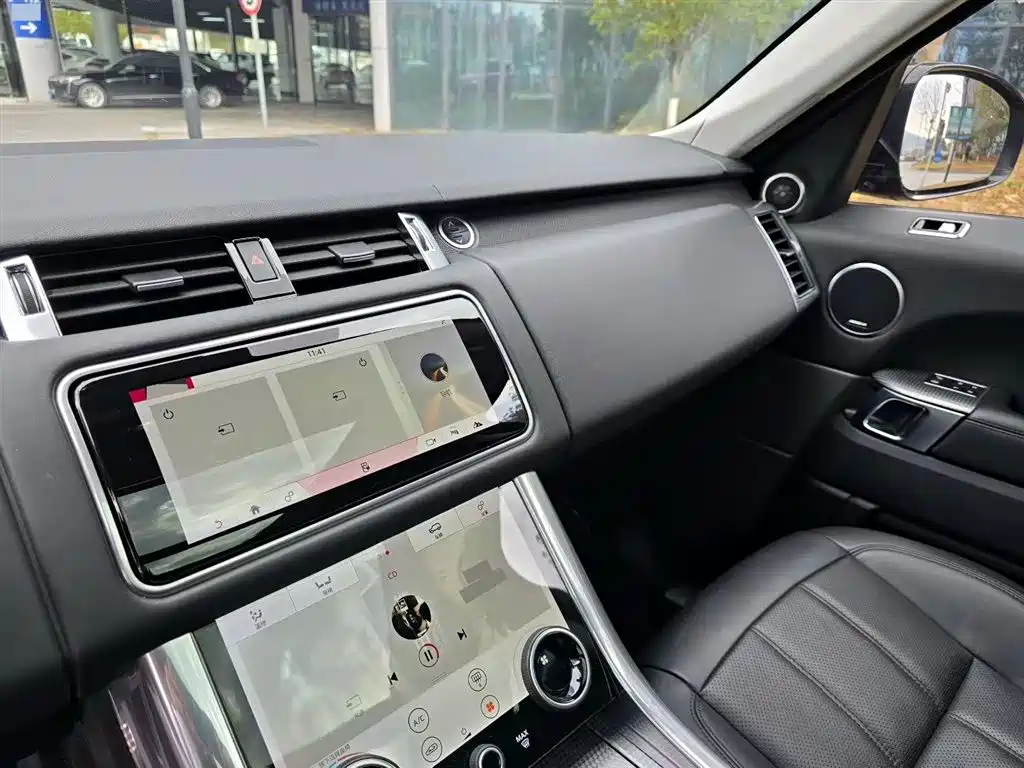 Land Rover Sport 2021 — фото 8