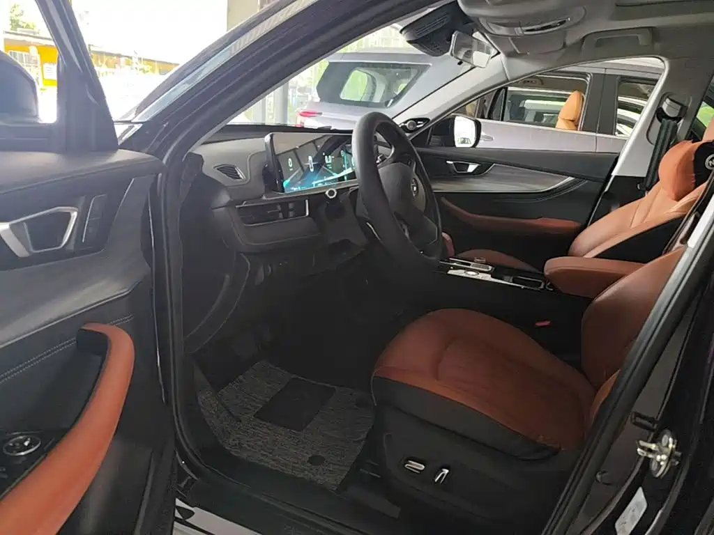 Chery Tiggo 8 PLUS 2020 — фото 16