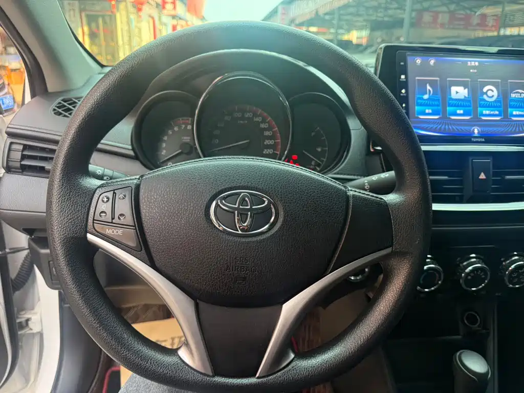 Toyota Vios 2023 — фото 9