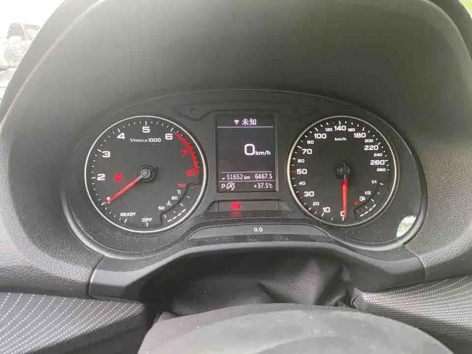 Audi Q2L 2022