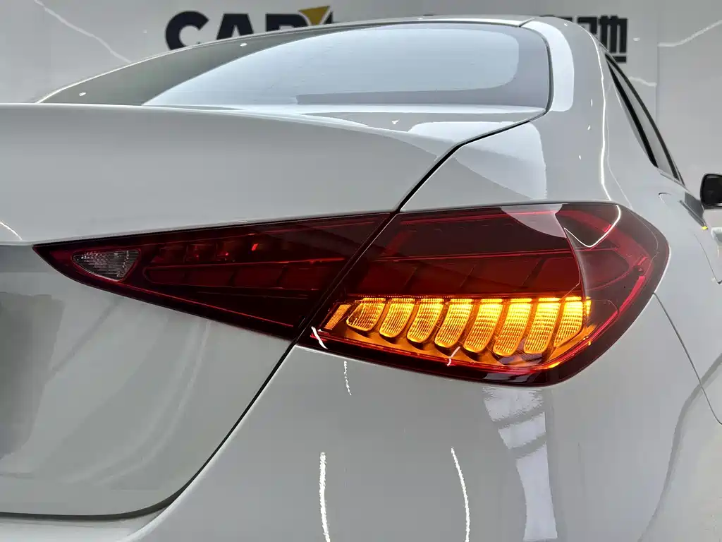 Mercedes-Benz C-Class 2022 — фото 25