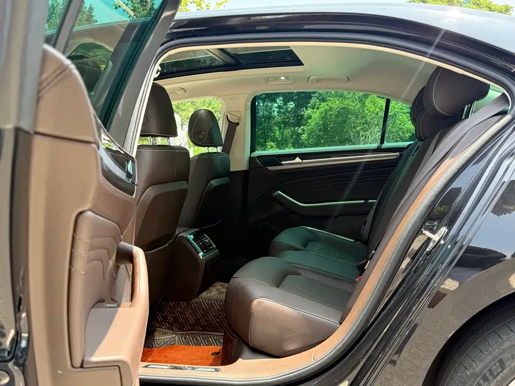 Volkswagen Phideon 2021