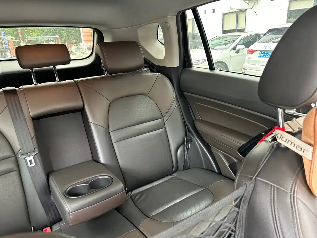GAC Motor Trumpchi GS4 2018 — фото 32