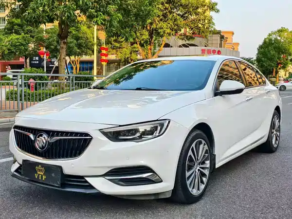 Buick Regal 2018