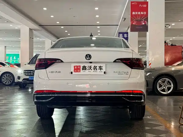 Volkswagen Sagitar 2024