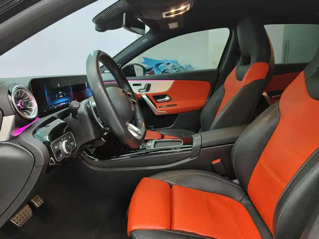 Mercedes-Benz A-Class AMG 2024 — фото 12
