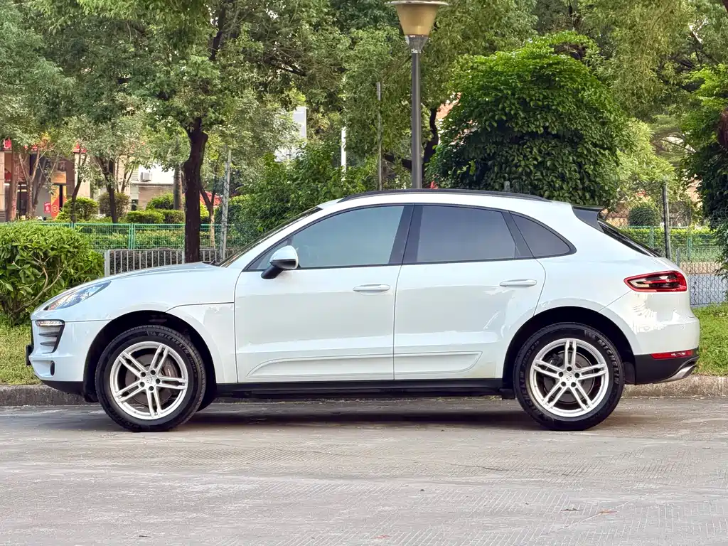 Porsche Macan 2016 — фото 4