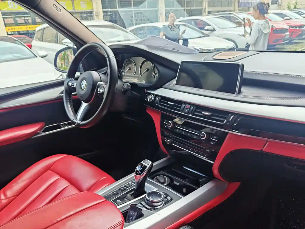 BMW X5 2014 — фото 12