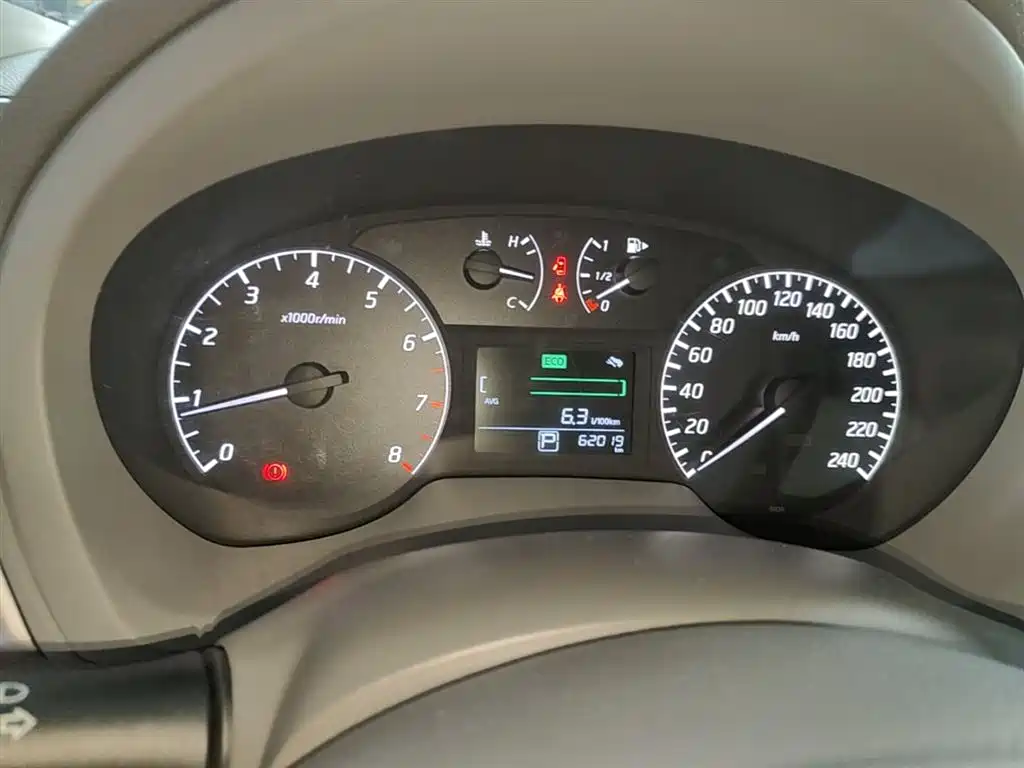 Nissan Sylphy 2016 — фото 12