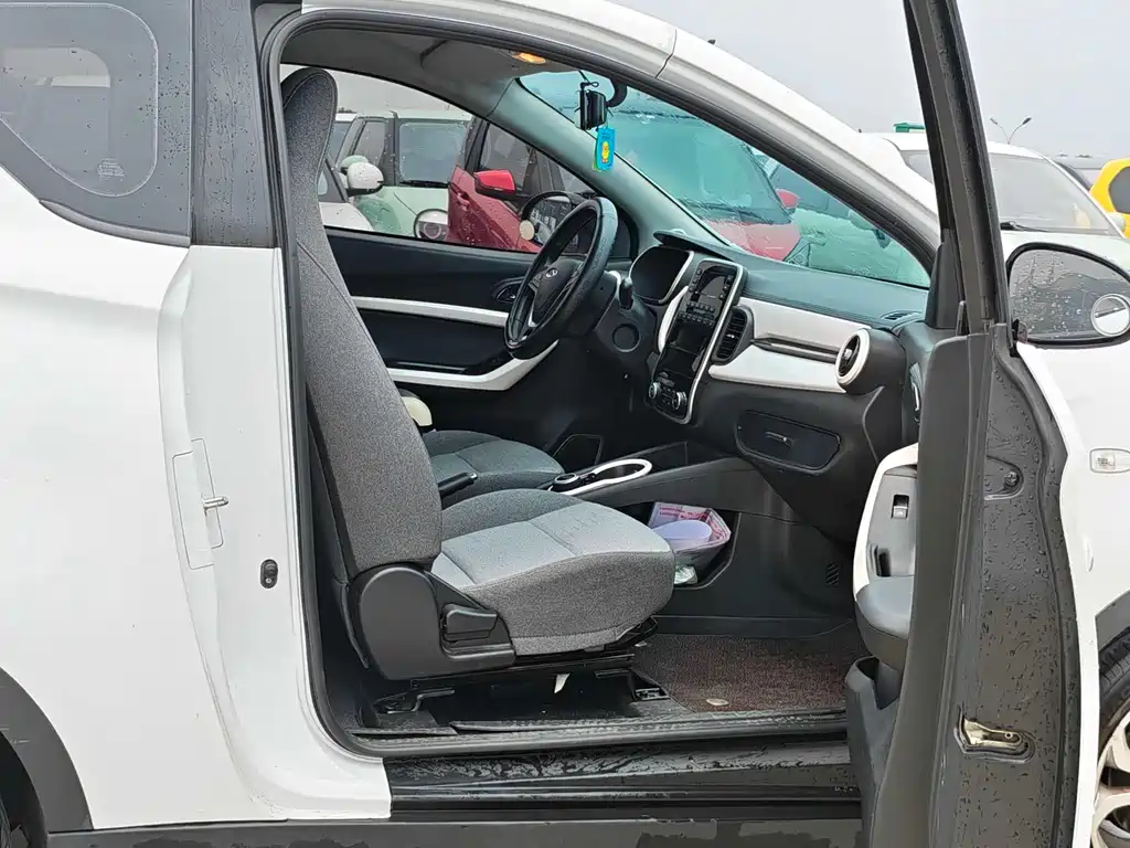 Chery QQ Little Ant 2021 — фото 11