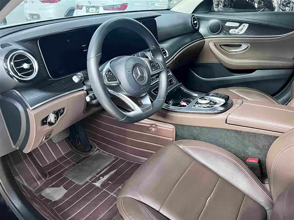 Mercedes-Benz E-Class 2018 — фото 2