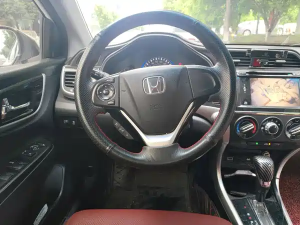 Honda Crider 2015