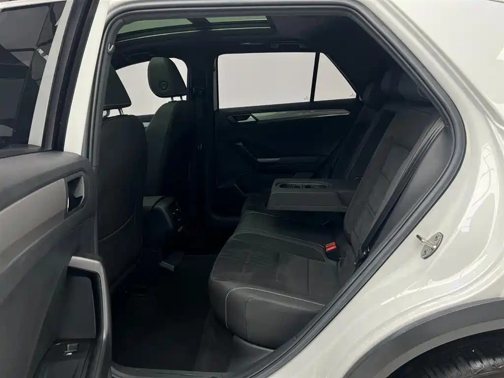 Volkswagen T-Roc 2022 — фото 21
