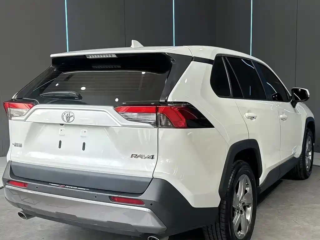 Toyota RAV4 2022
