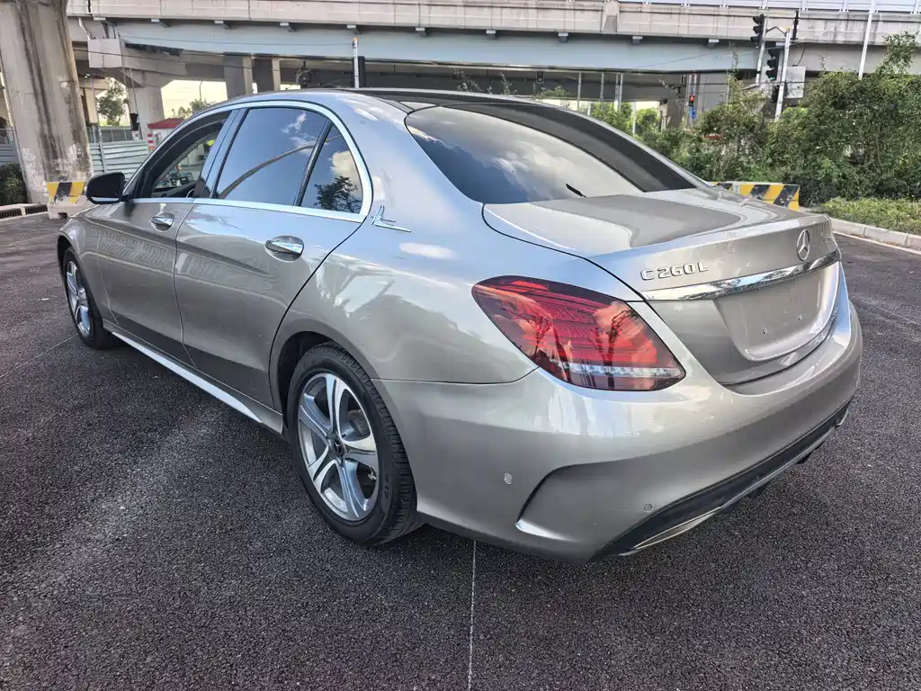 Mercedes-Benz C-Class 2019 — фото 10