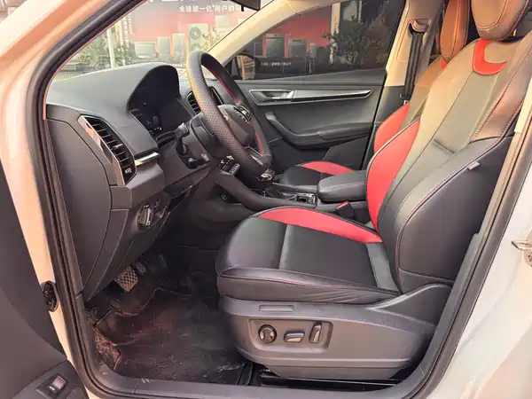 Skoda Karoq 2023