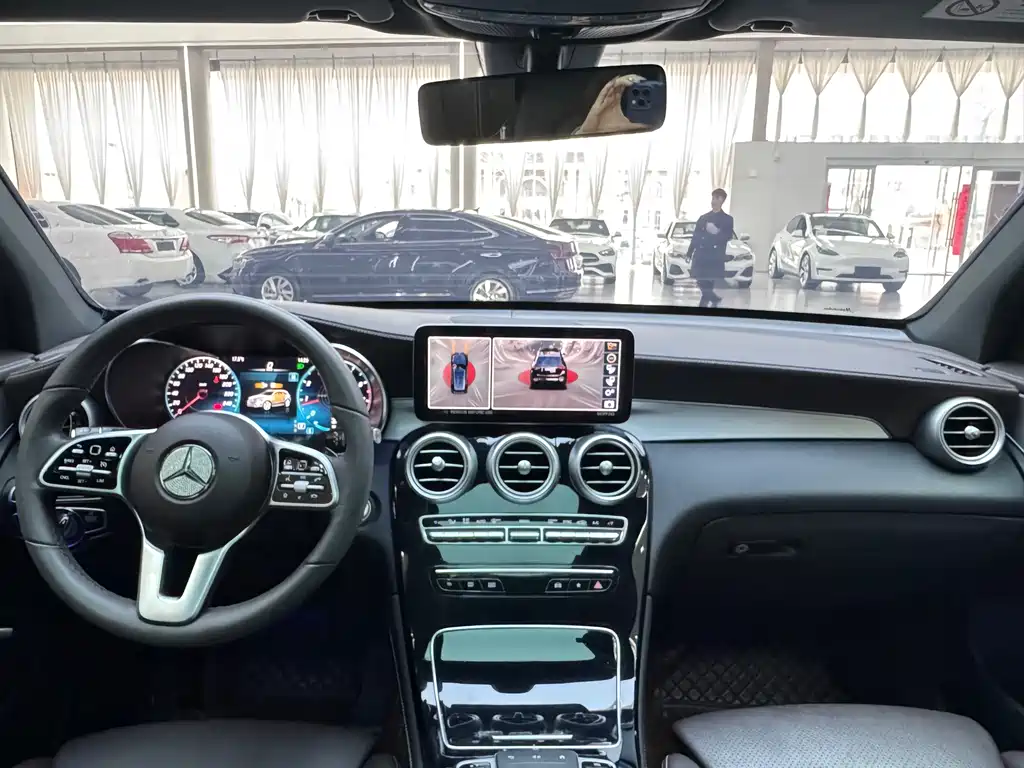 Mercedes-Benz GLC 2021 — фото 13
