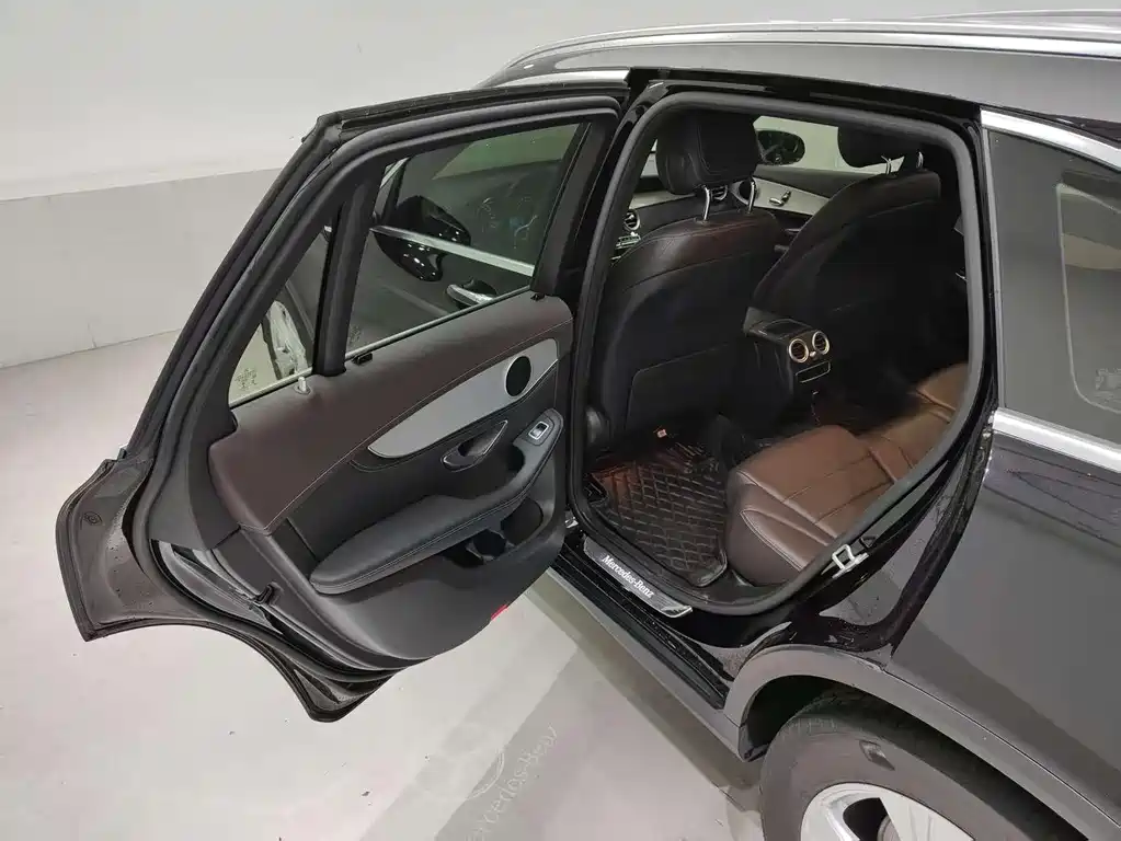 Mercedes-Benz GLC 2020 — фото 10