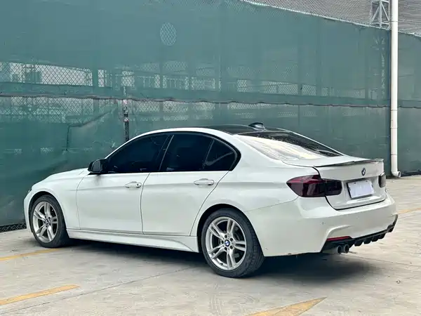 BMW 3 Series 2019