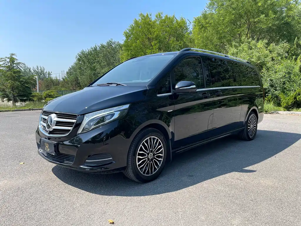 Mercedes-Benz V-Class 2019 — фото 2