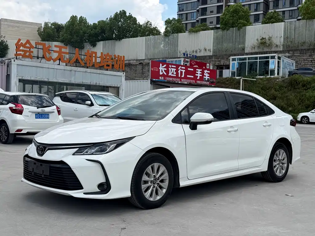 Toyota Corolla 2020 — фото 2