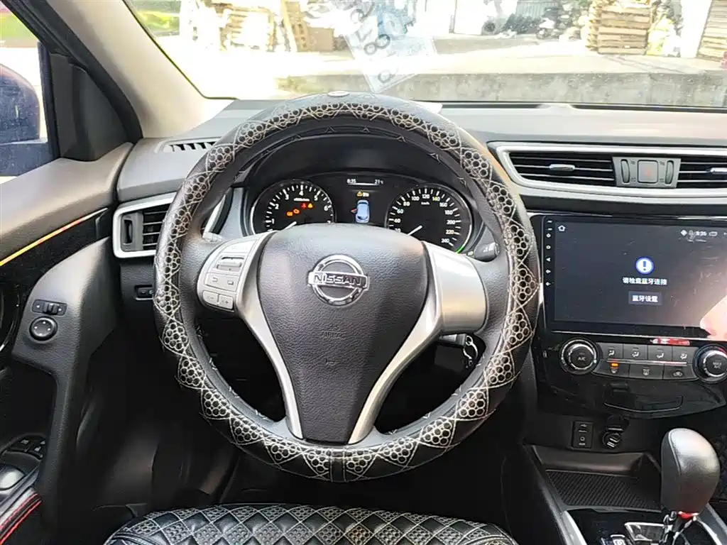Nissan Qashqai 2017 — фото 11