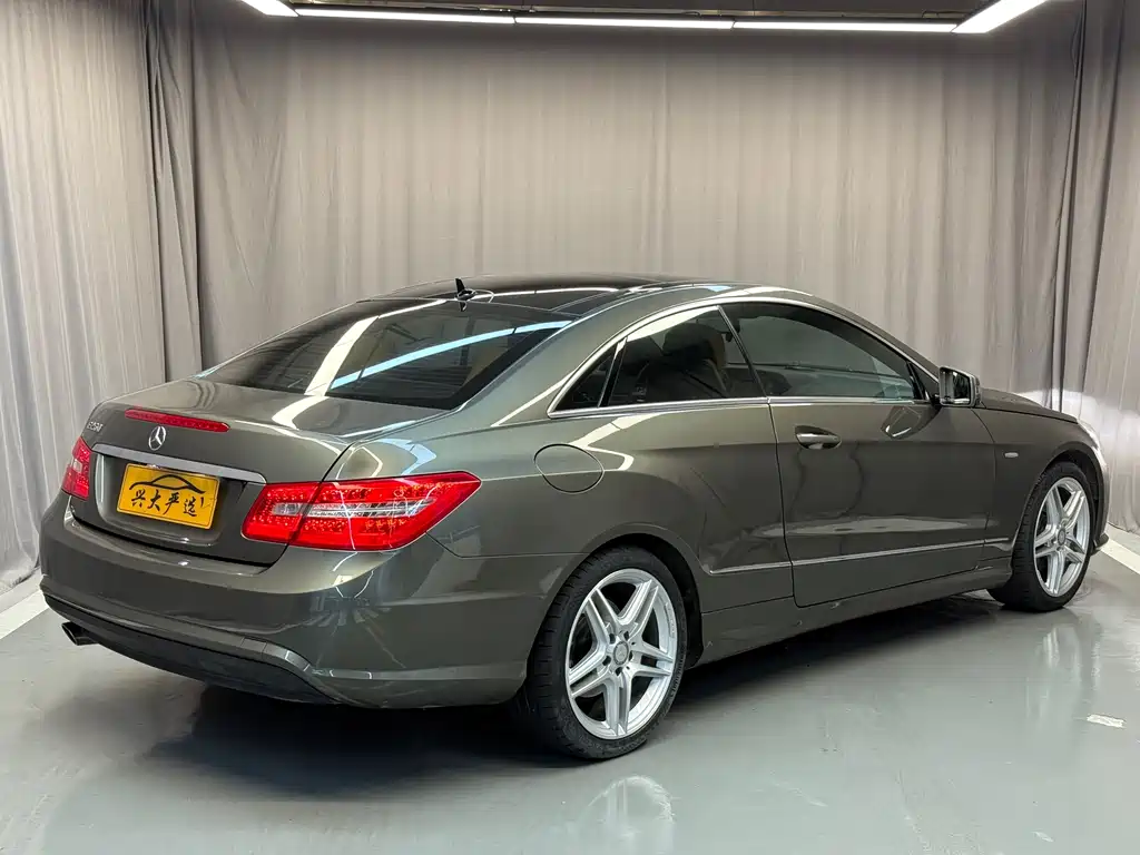 Mercedes-Benz E-Class 2013 — фото 10