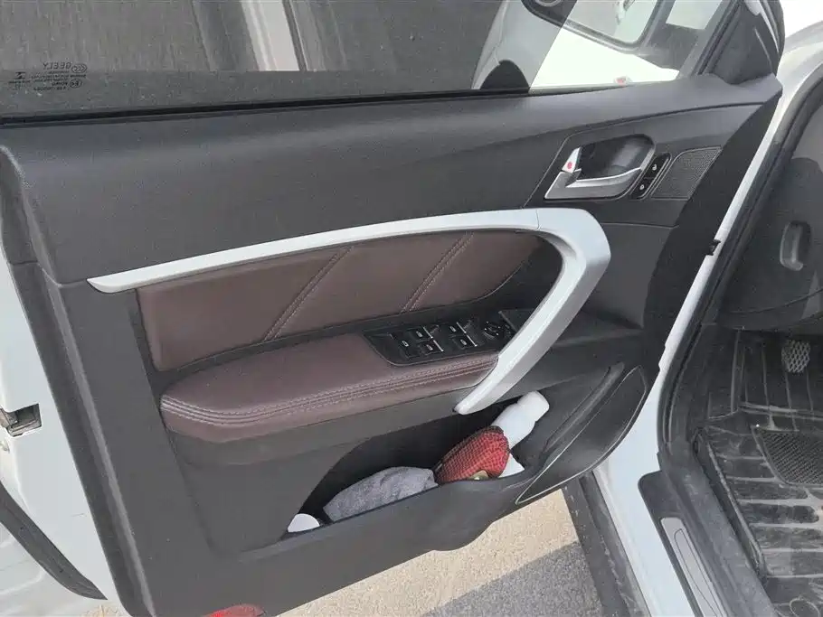 Geely Emgrand 2017