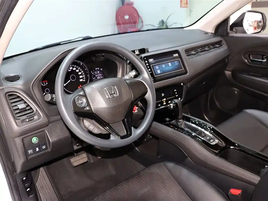 Honda Vezel 2021 — фото 10
