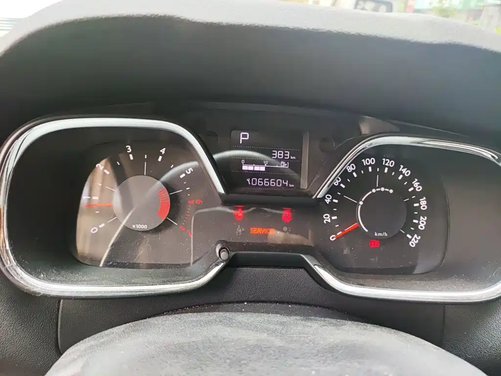 Citroën C4 Sega 2015 — фото 13